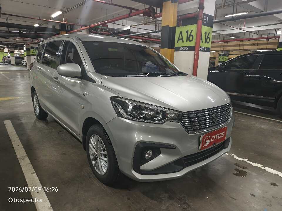 2021 Suzuki Ertiga 1.5 GL - Foto 1 dari 9