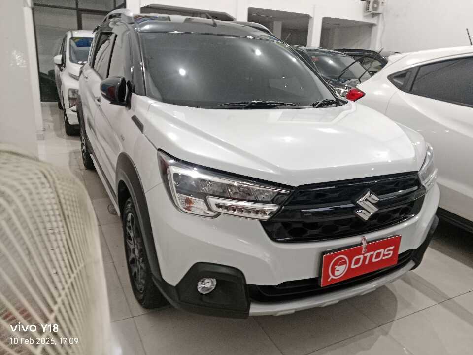 2024 Suzuki XL7 1.5 - Foto 1 dari 6