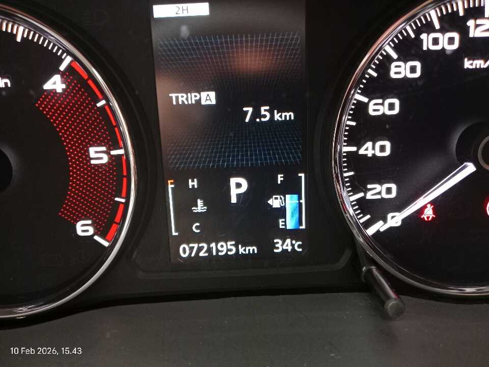Foto Mobil Bekas Odometer Mitsubishi Pajero Sport 2.4 Dakar 4X4 tahun 2016