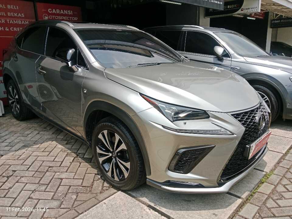 2019 Lexus NX 300 2.0 F-Sport - Foto 1 dari 6
