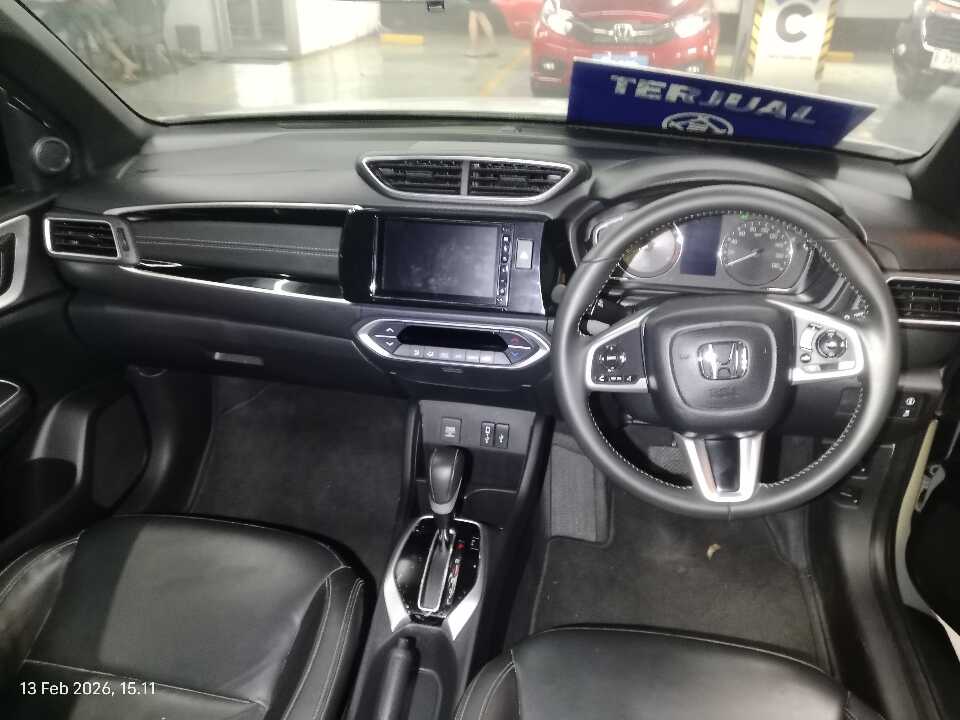 Foto Mobil Bekas Dashboard Honda BR-V 1.5 PRE-HS tahun 2022