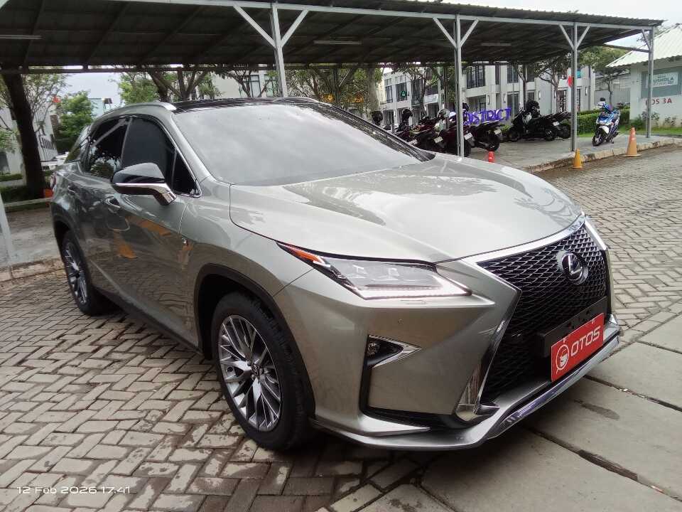 2017 Lexus RX 200t 2.0 F-Sport - Foto 1 dari 6
