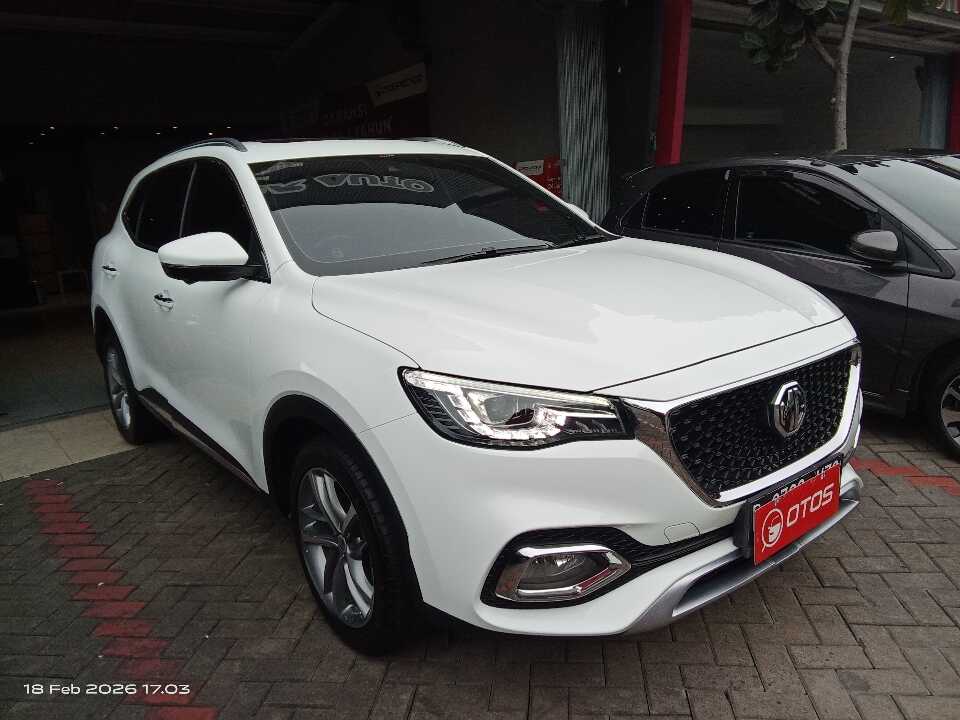 2021 MG HS 1.5 - Foto 1 dari 6