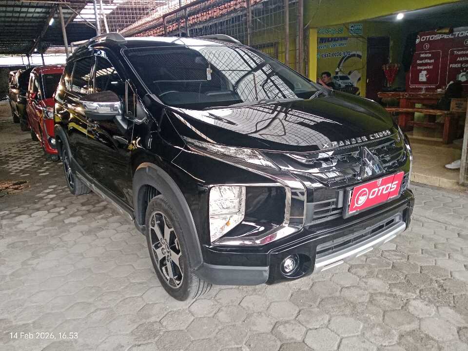 2021 Mitsubishi Xpander 1.5 Cross - Foto 1 dari 6