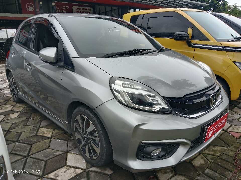 2016 Honda Brio 1.2 RS - Foto 1 dari 6