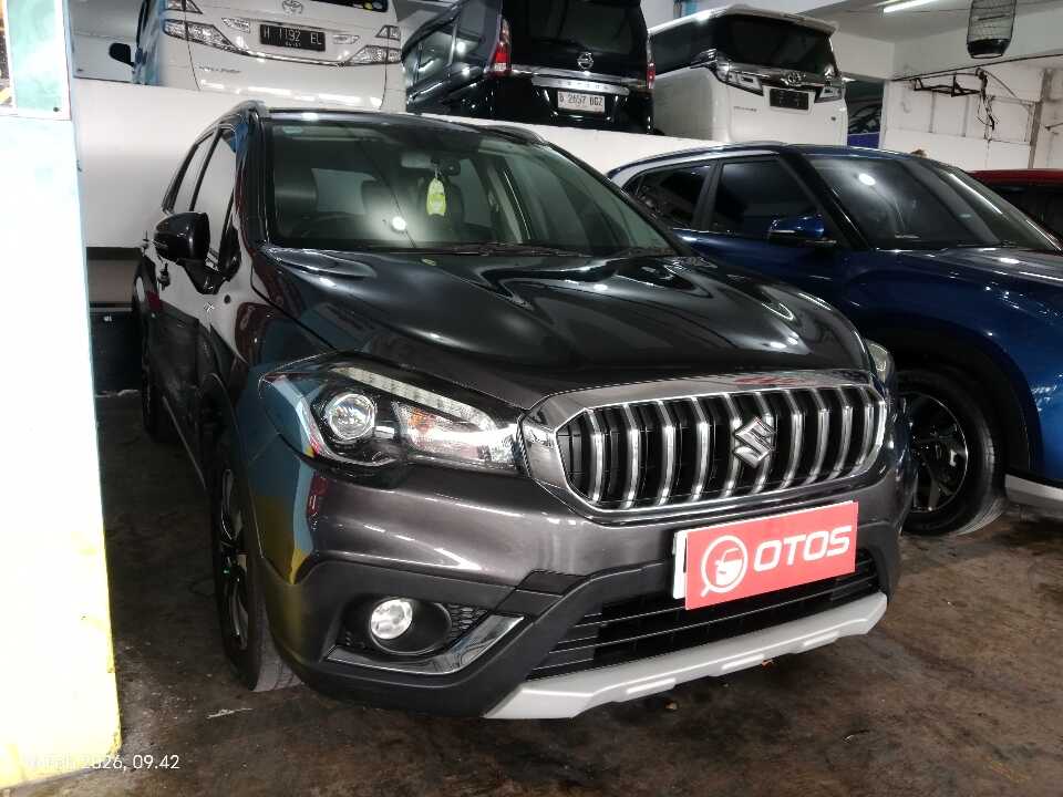 2018 Suzuki SX4 S-Cross 1.5 - Foto 1 dari 6