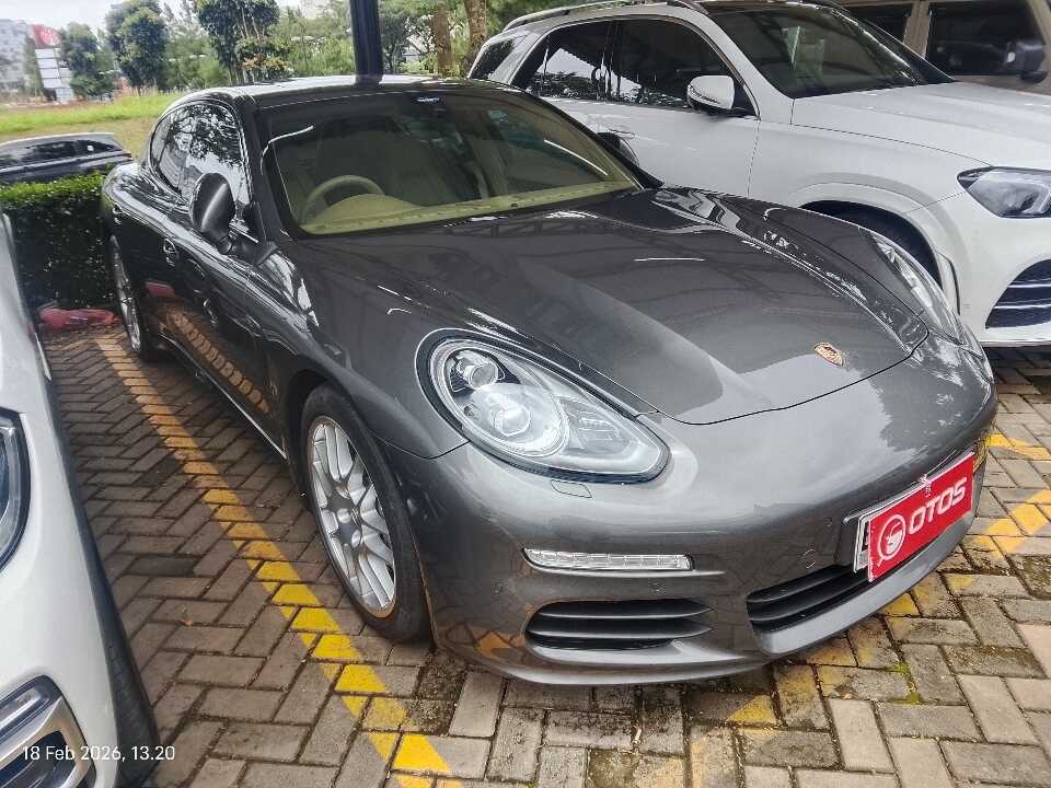 2013 Porsche Panamera 3.0 S