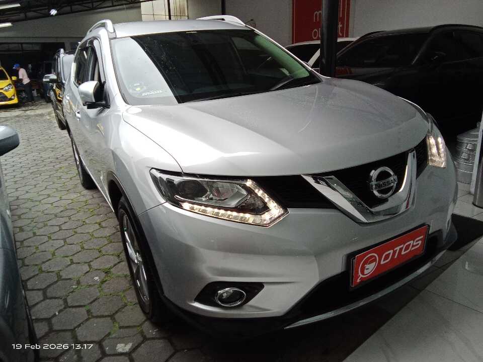 2017 Nissan X-Trail 2.5 - Foto 1 dari 6