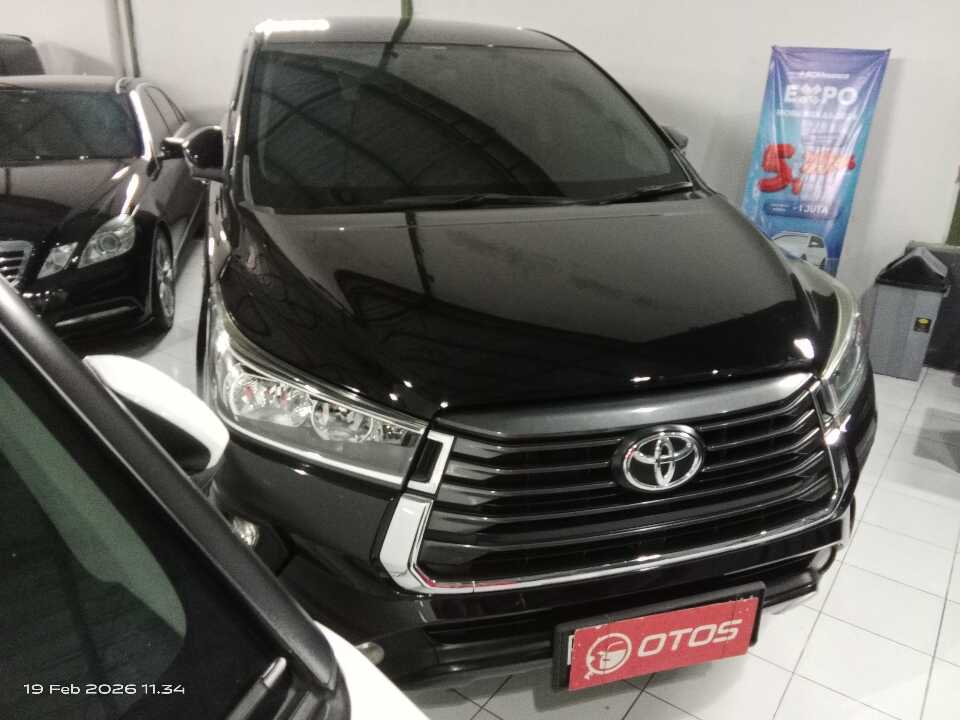 2021 Toyota Kijang Innova 2.0 G - Foto 1 dari 6