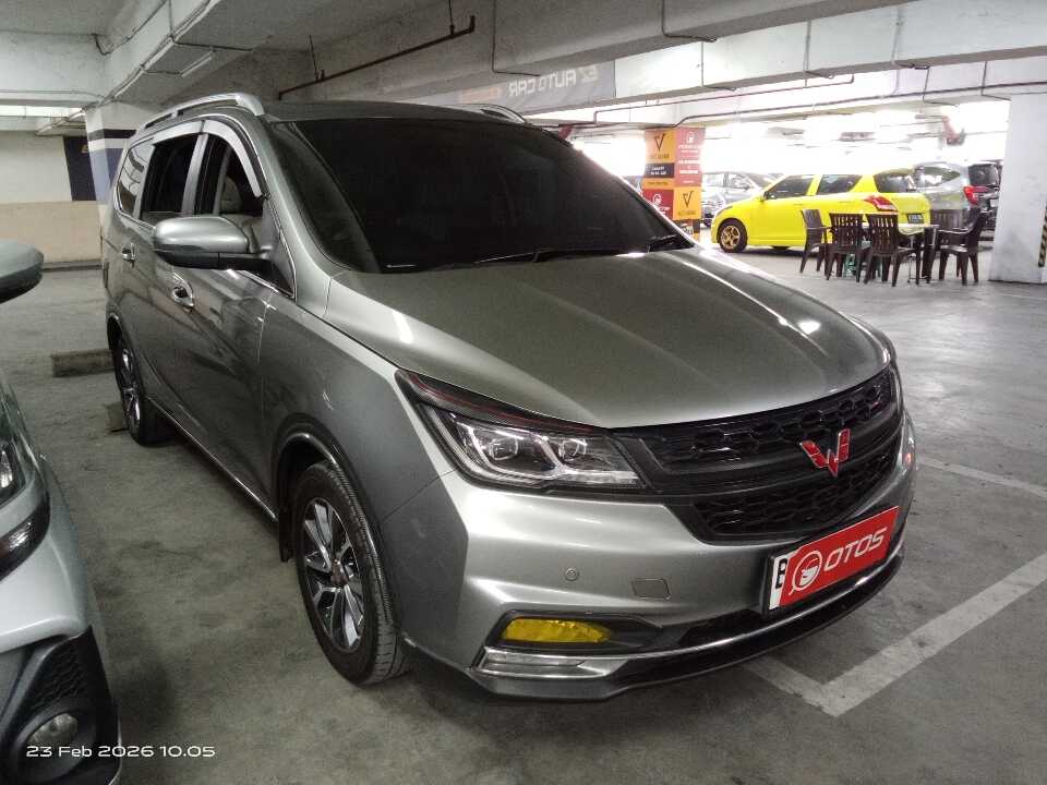 2020 Wuling Cortez 1.5 L T Lux - Foto 1 dari 6