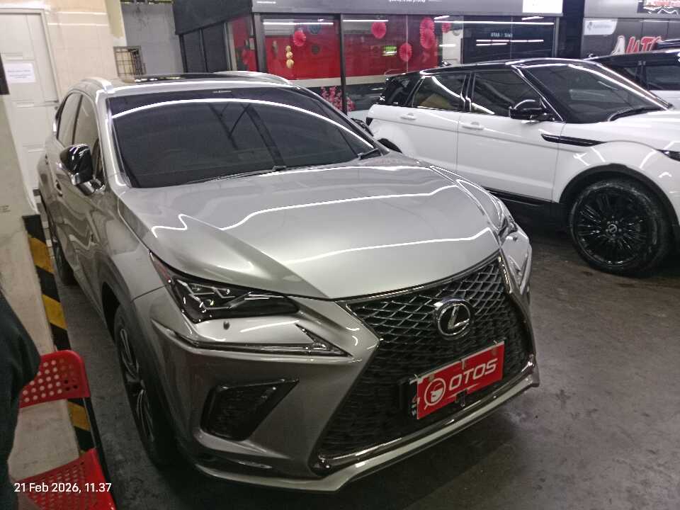 2018 Lexus NX 300 2.0 F-Sport - Foto 1 dari 6