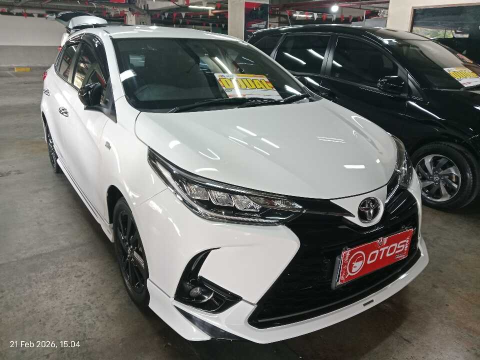 2022 Toyota Yaris 1.5 S - Foto 1 dari 6