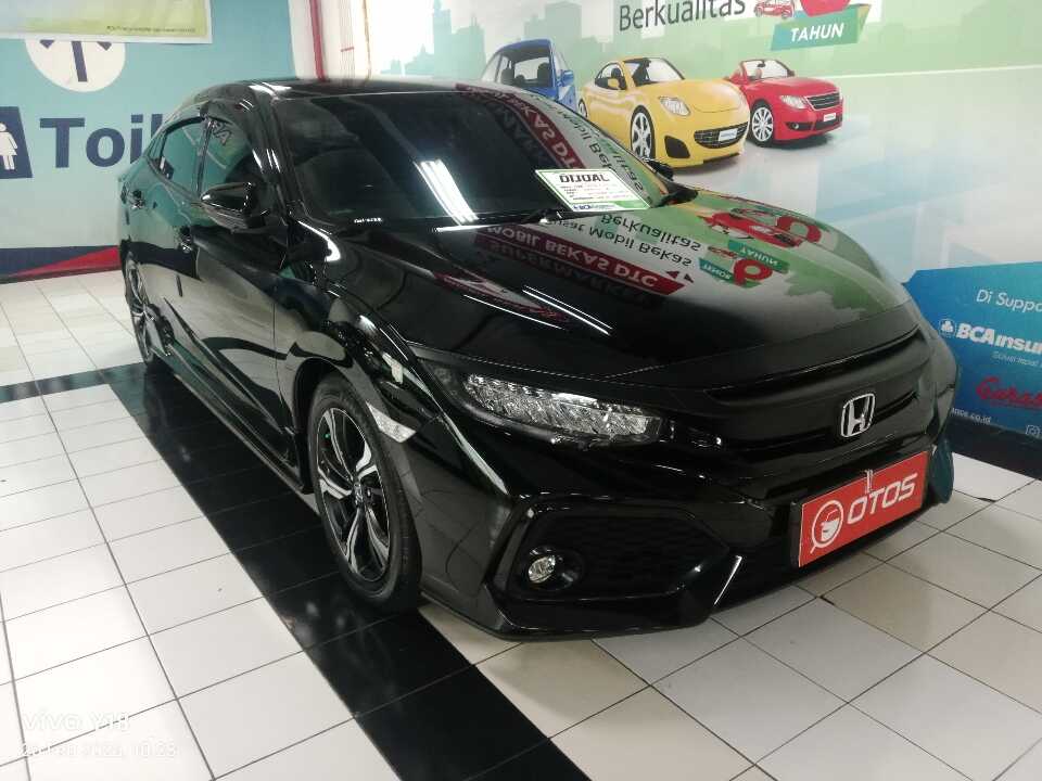 2018 Honda Civic 1.5 Turbo - Foto 1 dari 6