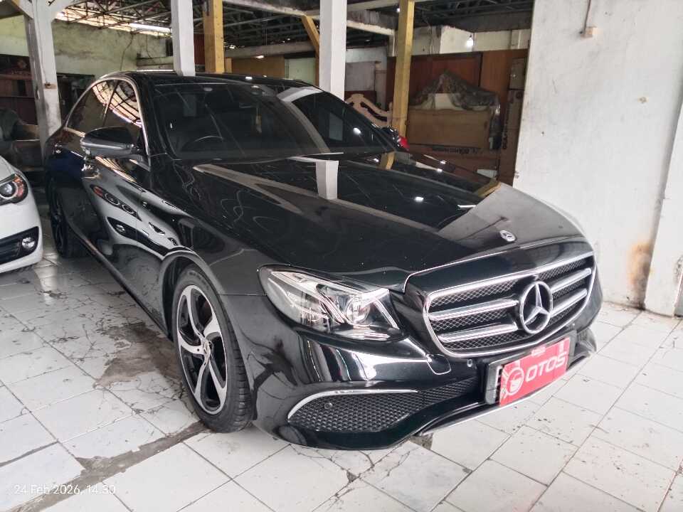 2020 Mercedes-Benz E300 2.0