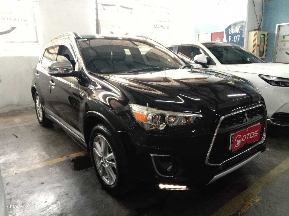 2018 Mitsubishi Outlander Sport 2.0 PX - Foto 1 dari 6