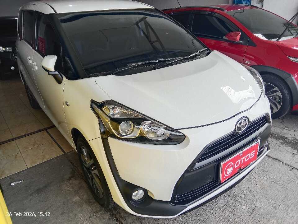 2019 Toyota Sienta 1.5 V