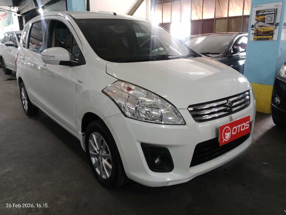 2013 Suzuki Ertiga 1.4 GX - Foto 1 dari 6