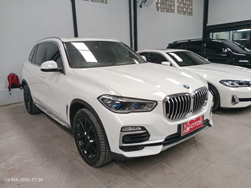 2019 BMW X5 3.0 Xdrive40i Xline - Foto 1 dari 6