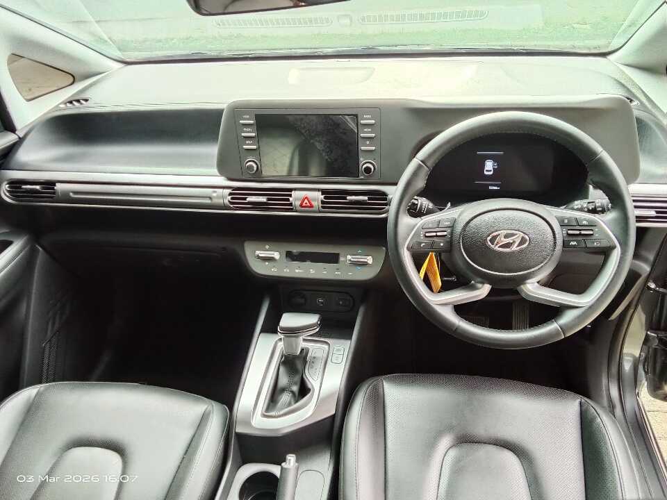 Foto Mobil Bekas Dashboard Hyundai Stargazer 1.5 Prime tahun 2023
