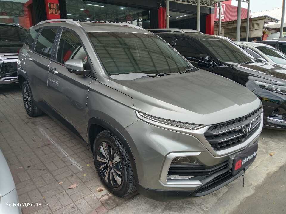 2021 Wuling Almaz 1.5 L T Lux - Foto 1 dari 6