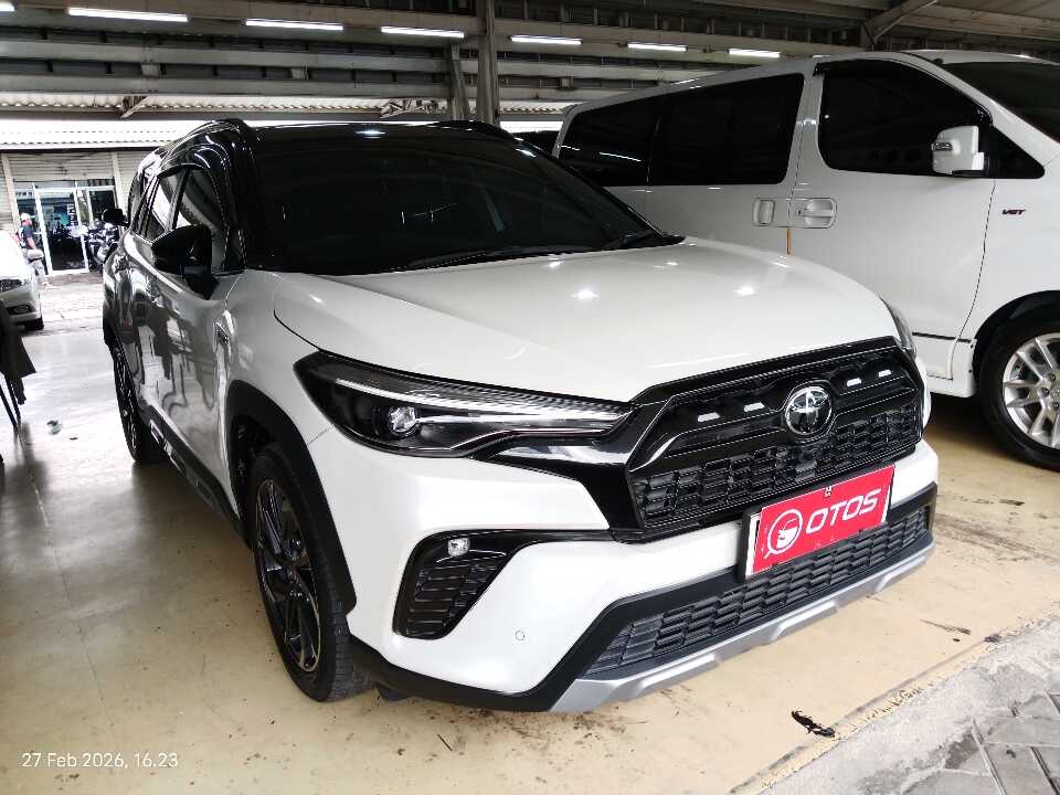 2023 Toyota Corolla Cross 1.8 Hybrid - Foto 1 dari 6