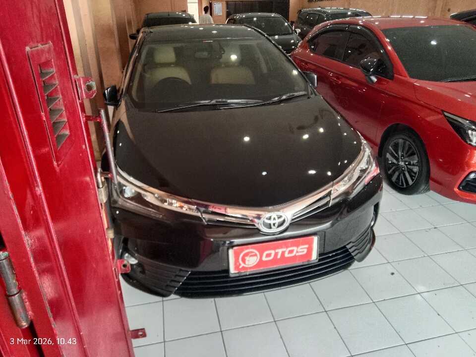 2017 Toyota Corolla Altis 1.8 V - Foto 1 dari 6
