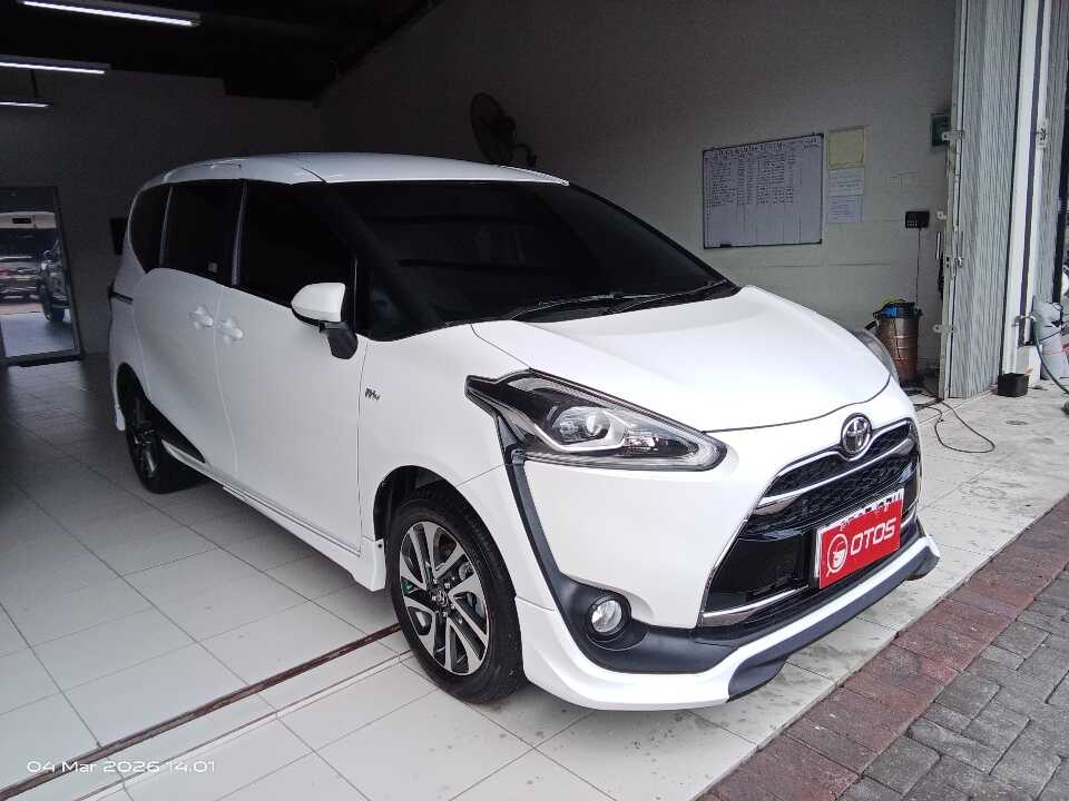 2018 Toyota Sienta 1.5 Q - Foto 1 dari 6