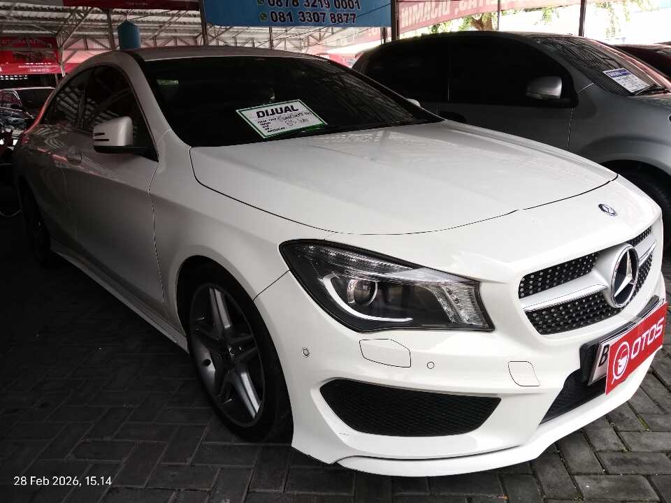 2014 Mercedes-Benz CLA200 1.6 - Foto 1 dari 6