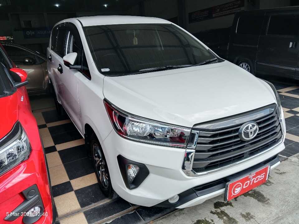 2024 Toyota Kijang Innova 2.4 G - Foto 1 dari 6
