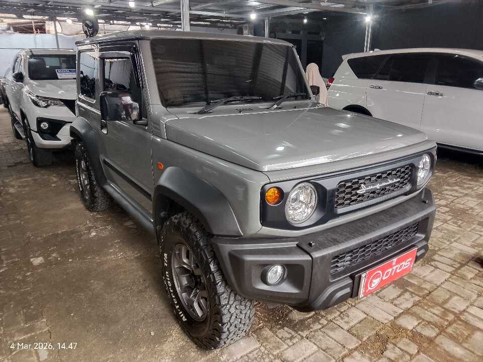 2020 Suzuki Jimny 1.5 4x4 - Foto 1 dari 6