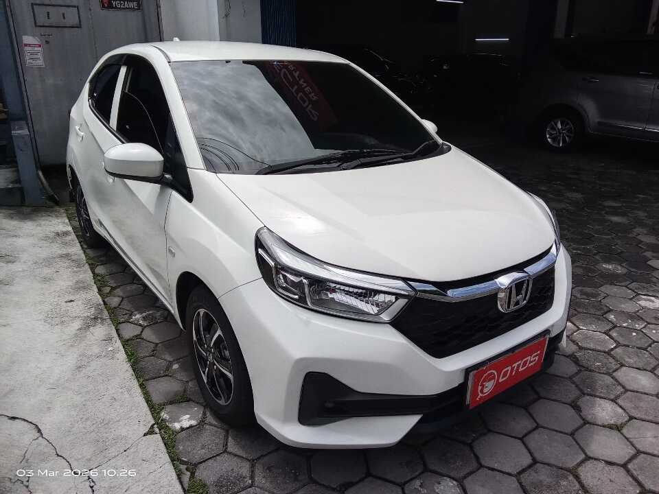 2023 Honda Brio 1.2 Satya E - Foto 1 dari 6