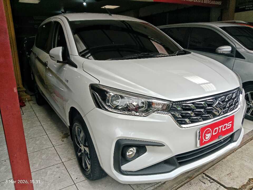 2023 Suzuki Ertiga 1.5 GX Hybrid - Foto 1 dari 6