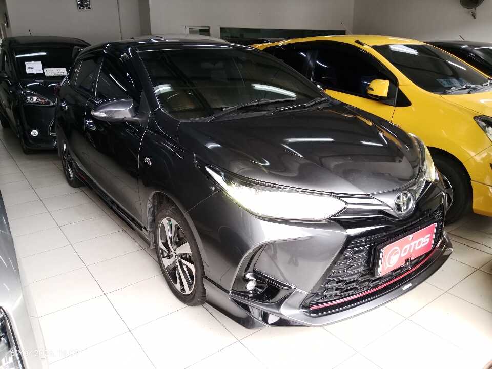 2020 Toyota Yaris 1.5 S - Foto 1 dari 6