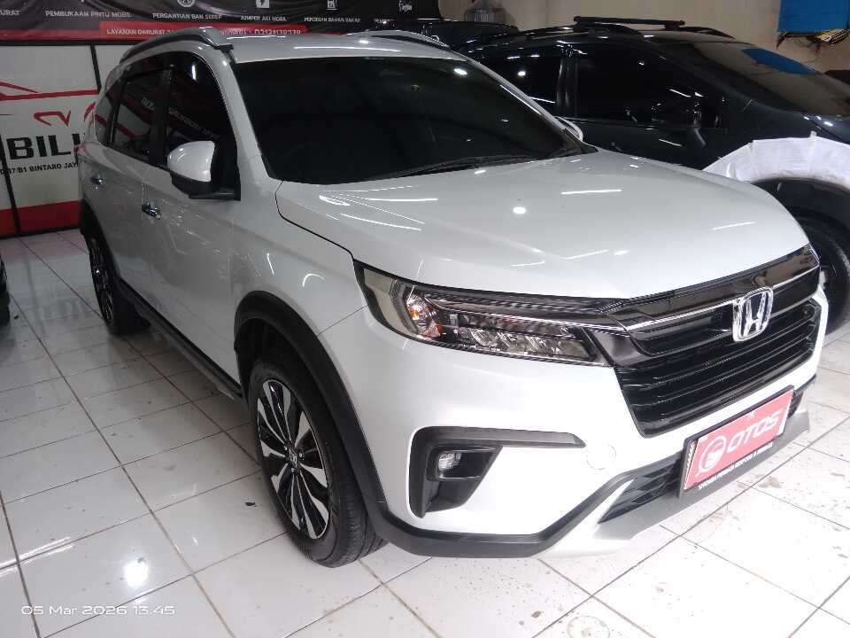 2022 Honda BR-V 1.5 PRE-HS - Foto 1 dari 6