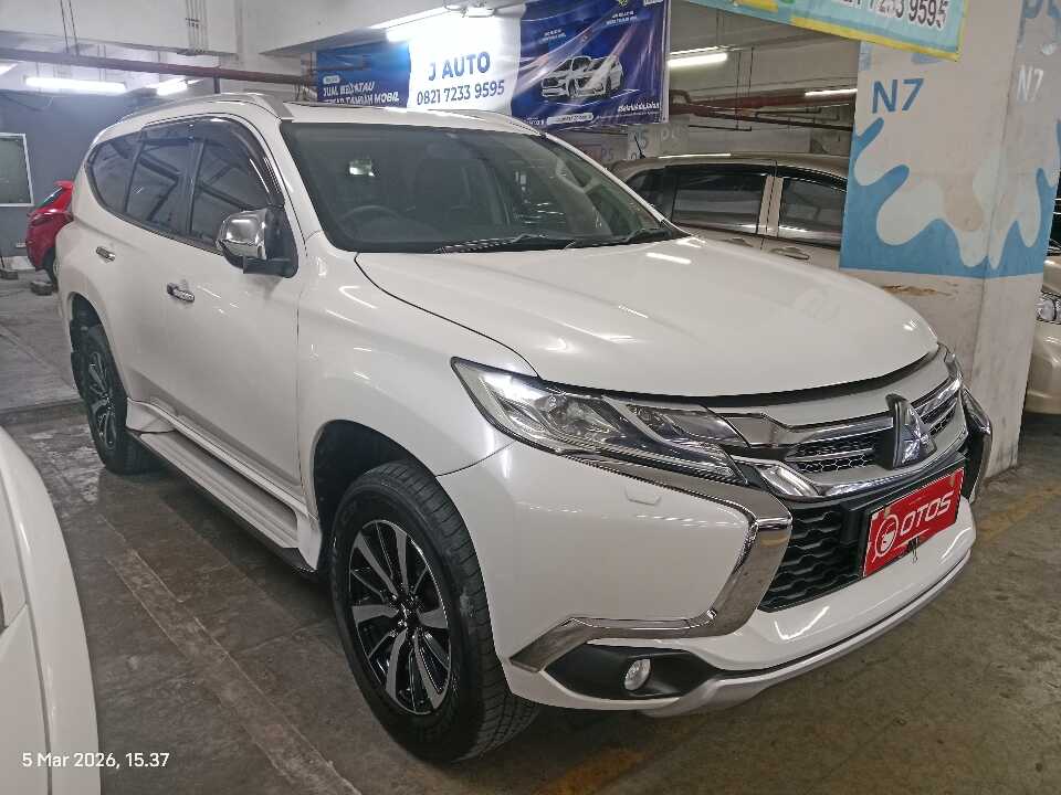 2016 Mitsubishi Pajero Sport 2.4 Dakar 4X2 - Foto 1 dari 6