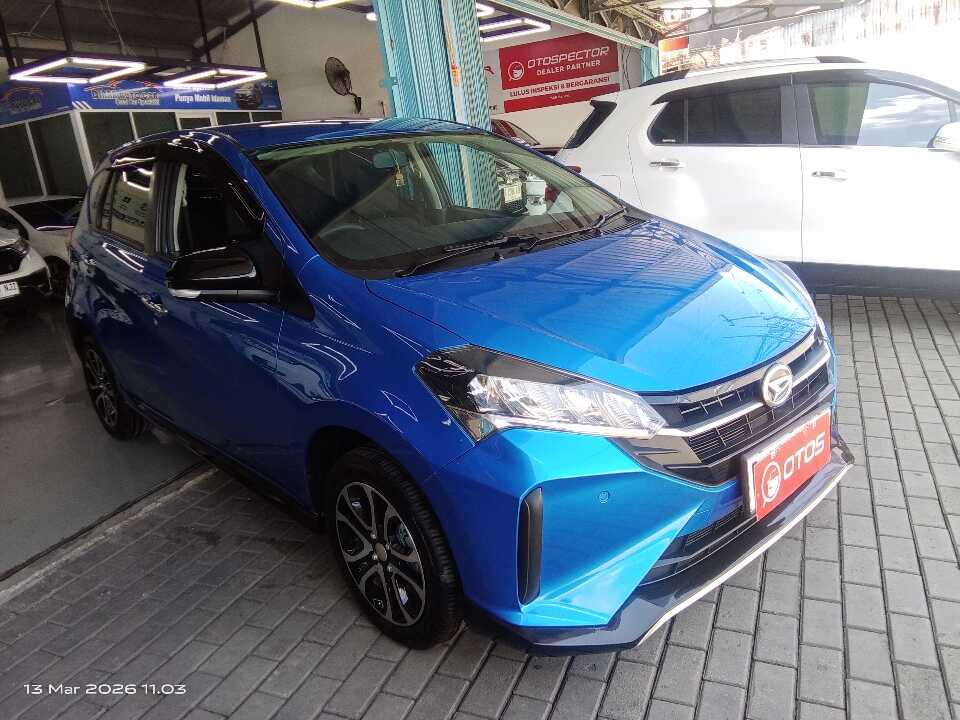 2023 Daihatsu Sirion 1.3 R - Foto 1 dari 6