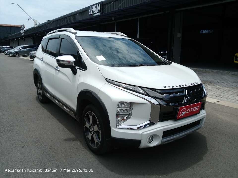 2021 Mitsubishi Xpander 1.5 Cross - Foto 1 dari 9