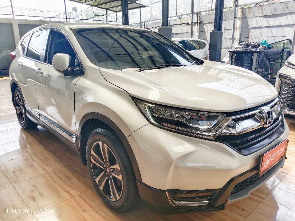 2017 Honda CR-V 1.5 Turbo Prestige - Foto 1 dari 6