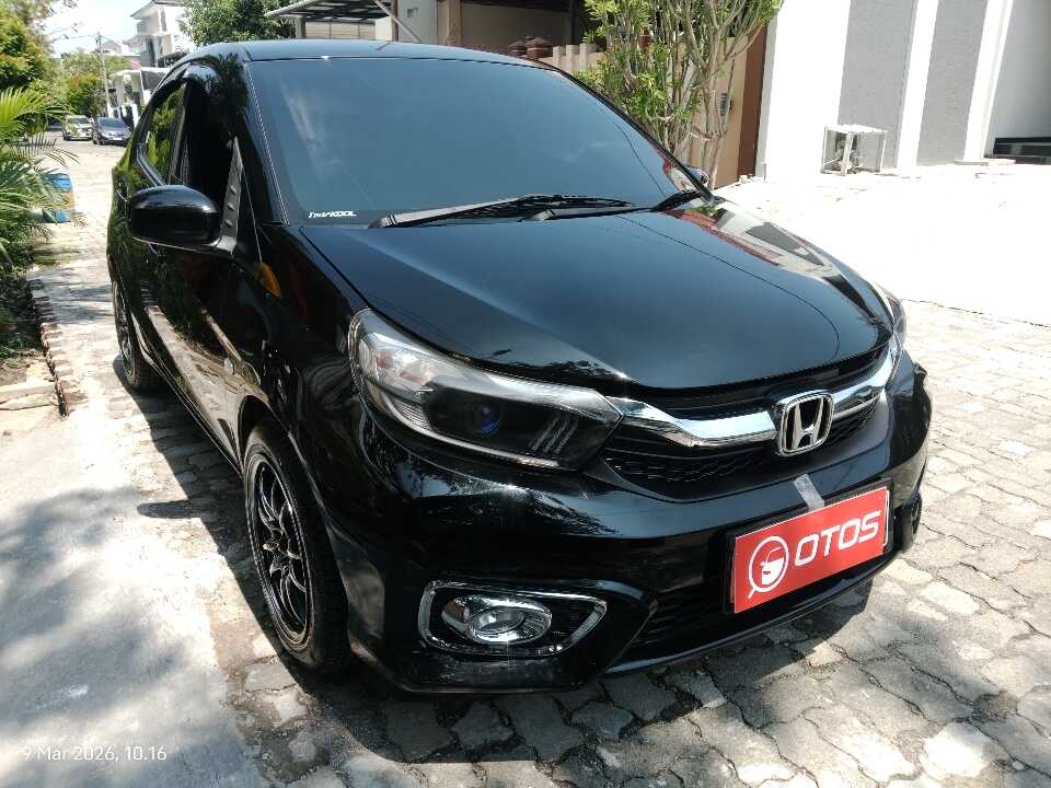 2019 Honda Brio 1.2 Satya E - Foto 1 dari 6
