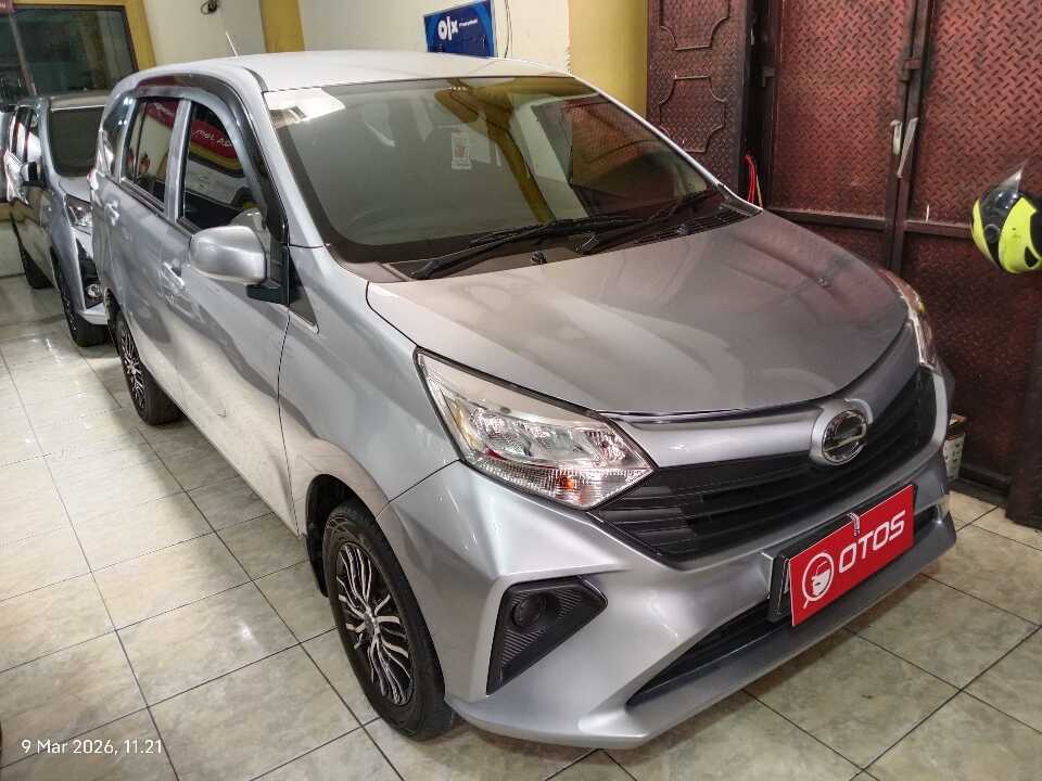 2022 Daihatsu Sigra 1.2 X - Foto 1 dari 6