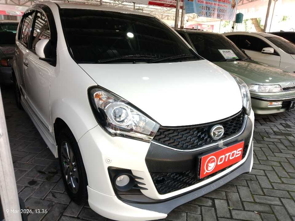 2016 Daihatsu Sirion 1.3 - Foto 1 dari 6