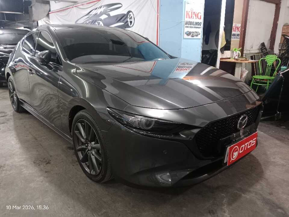 2019 Mazda 3 2.0 Skyactive-G Hatchback - Foto 1 dari 6