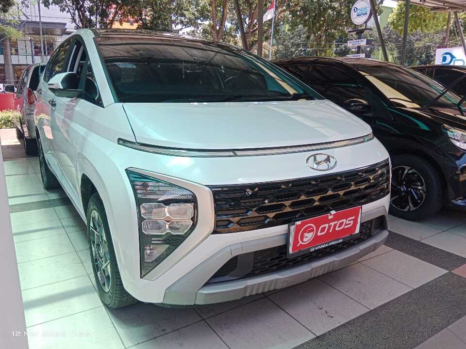 2022 Hyundai Stargazer 1.5 Prime - Foto 1 dari 6