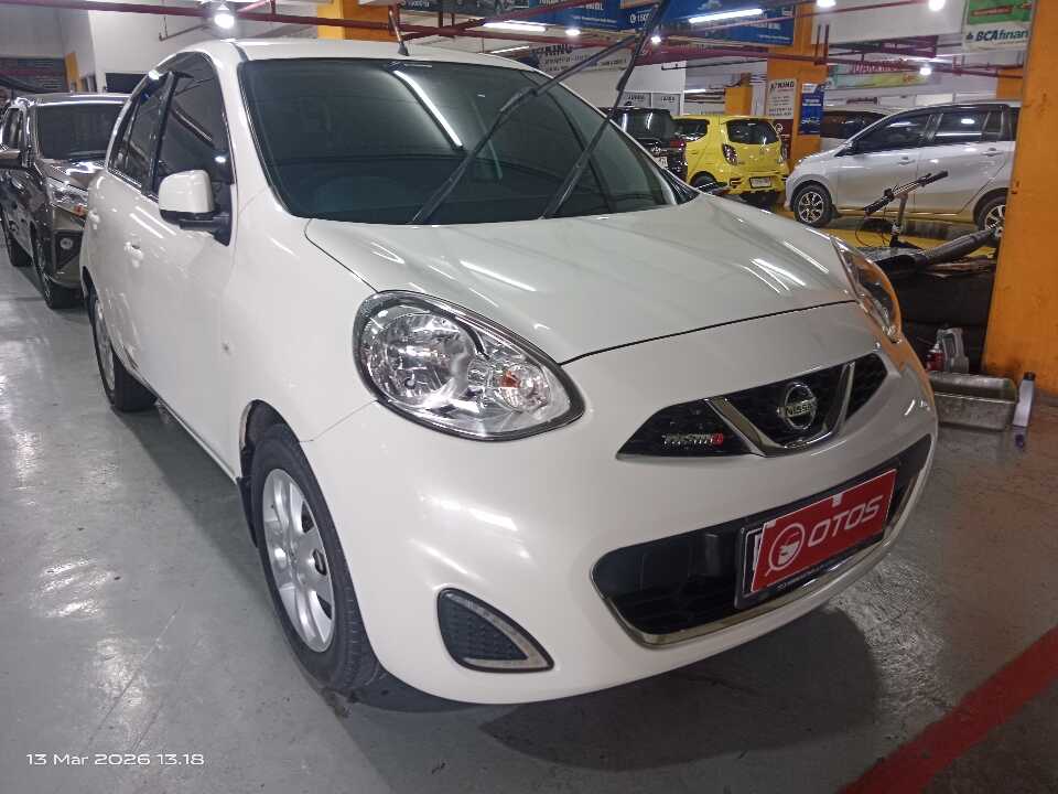 2017 Nissan March 1.5 - Foto 1 dari 6