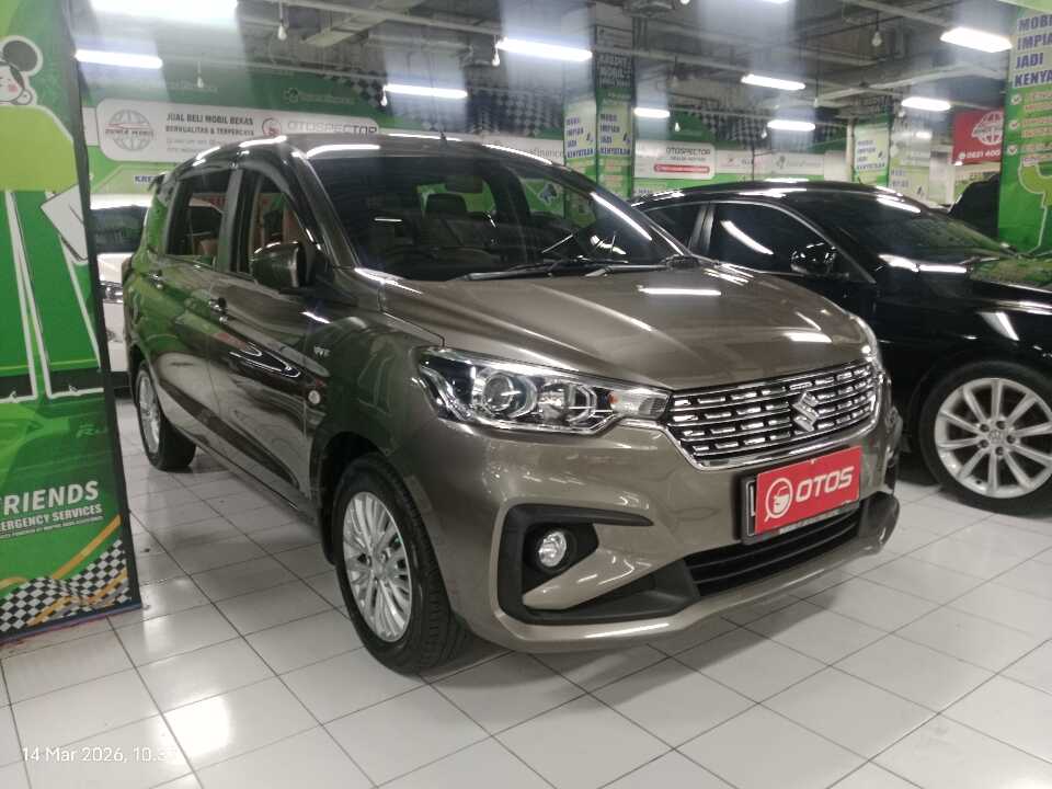 2021 Suzuki Ertiga 1.5 GL - Foto 1 dari 6