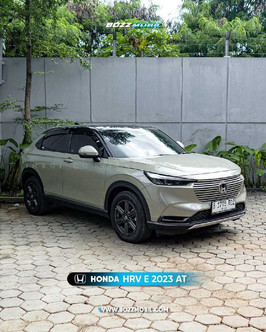 2023 Honda HR-V 1.5 E - Foto 1 dari 8