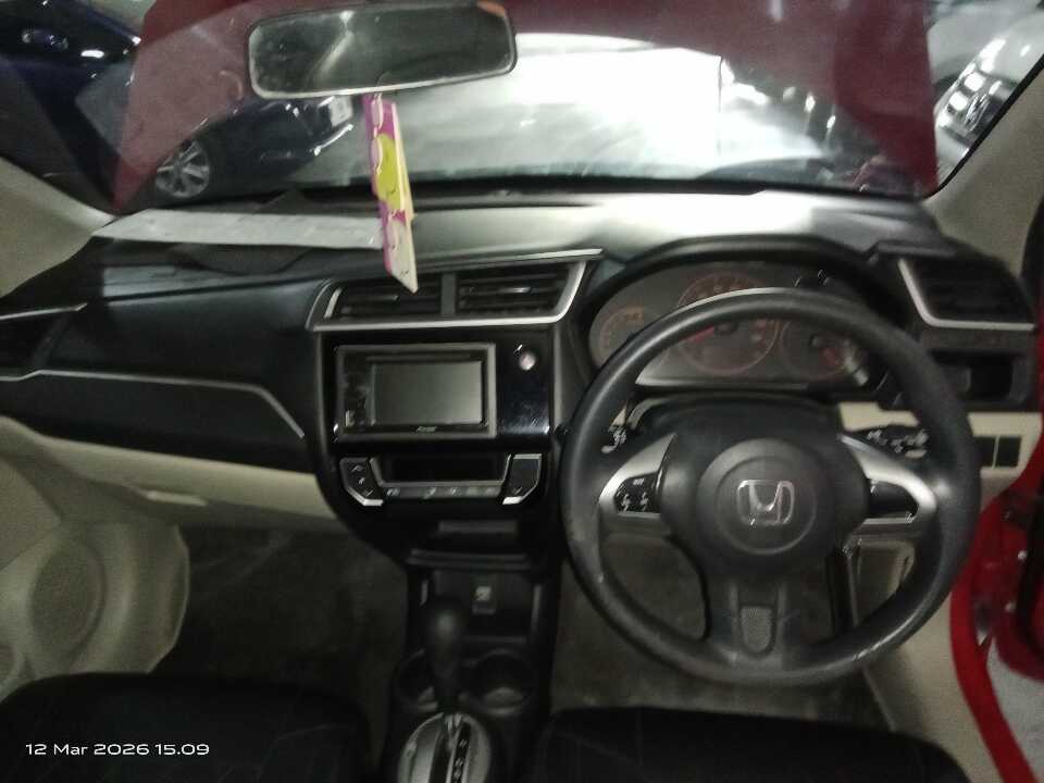 Foto Mobil Bekas Dashboard Honda Brio 1.2 Satya E tahun 2018