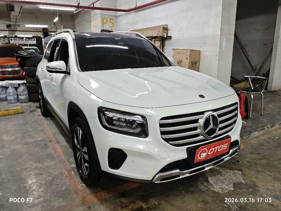 2024 Mercedes-Benz GLB200 1.3 Progressive Line Wagon - Foto 1 dari 6