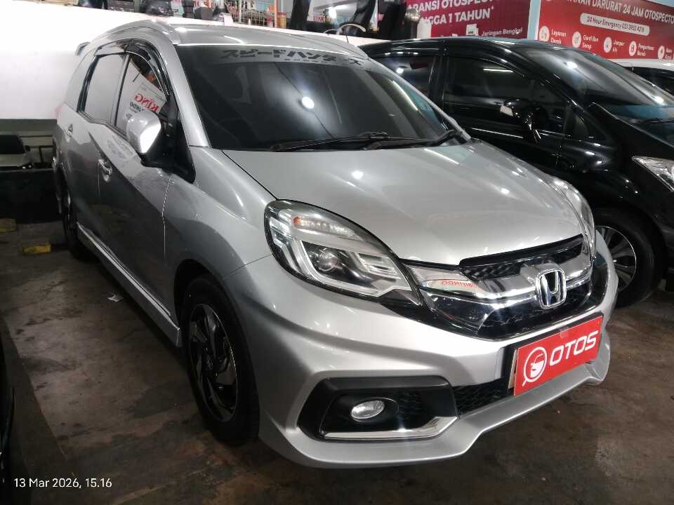 2015 Honda Mobilio 1.5 RS - Foto 1 dari 6