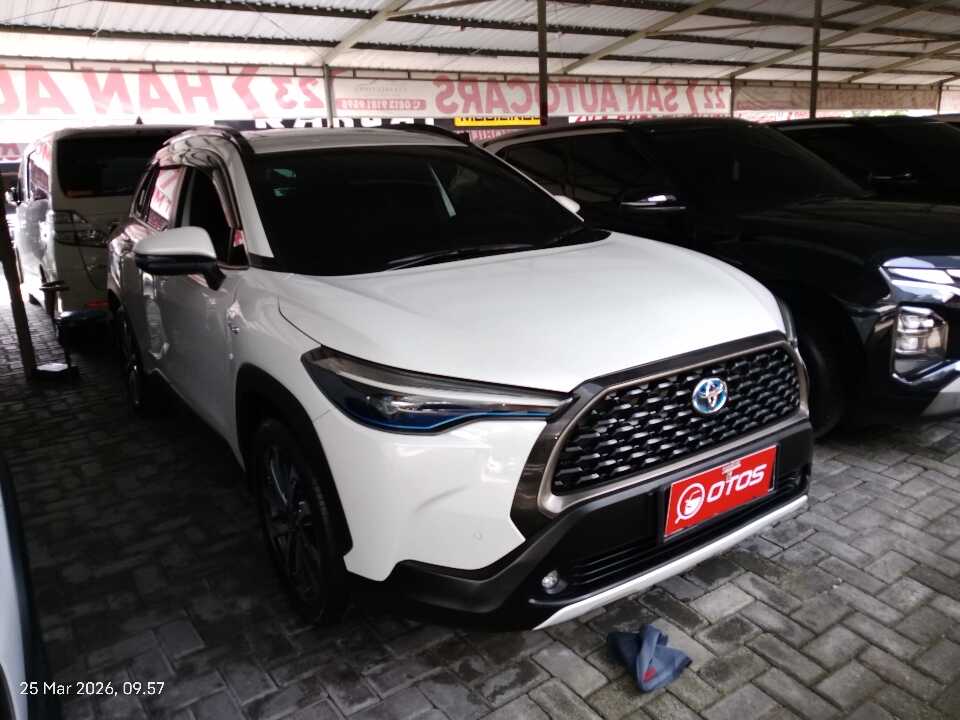 2021 Toyota Corolla Cross 1.8 Hybrid - Foto 1 dari 6